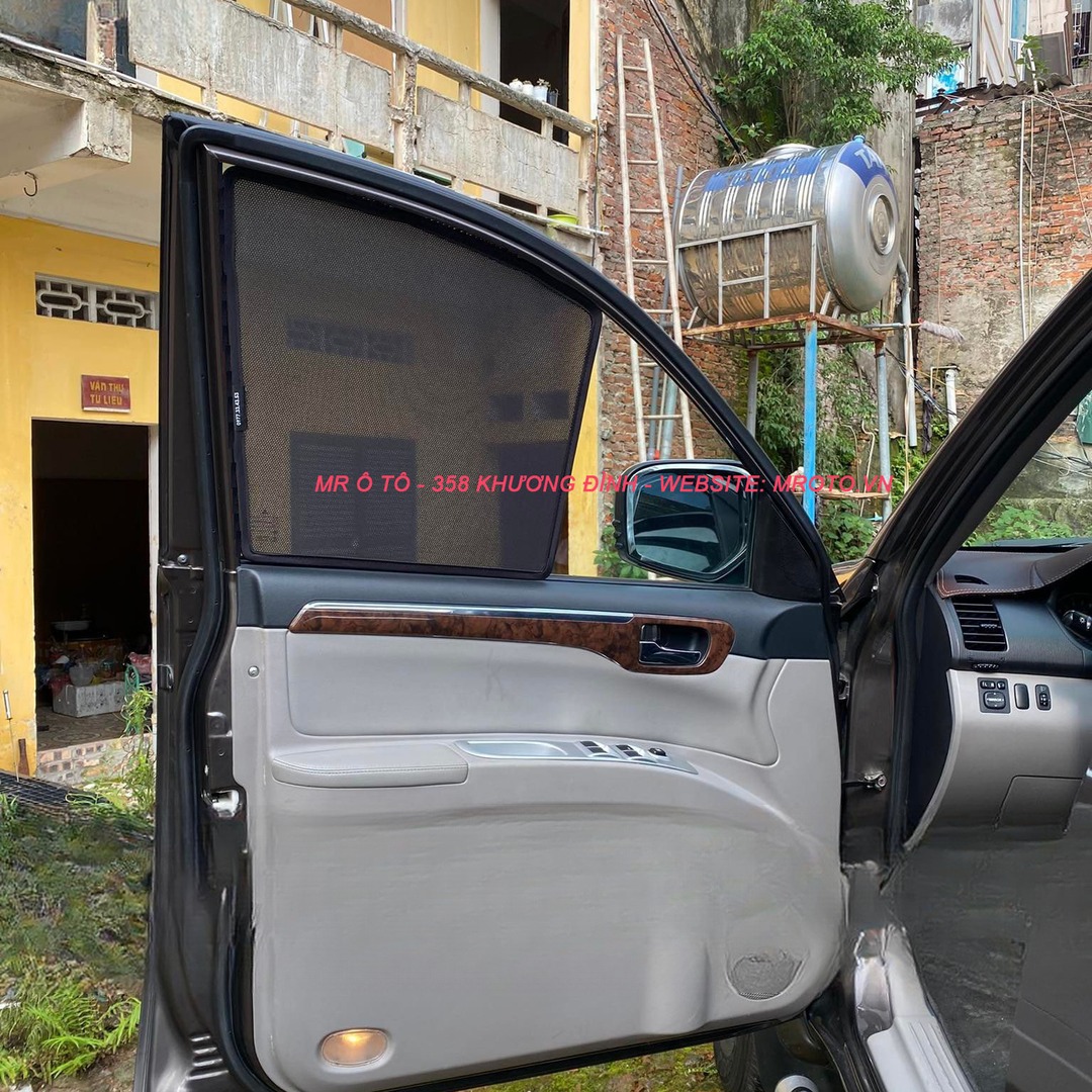 Mitsubishi Pajero Sport 2009-2017 Car Sun Shades - Image 2