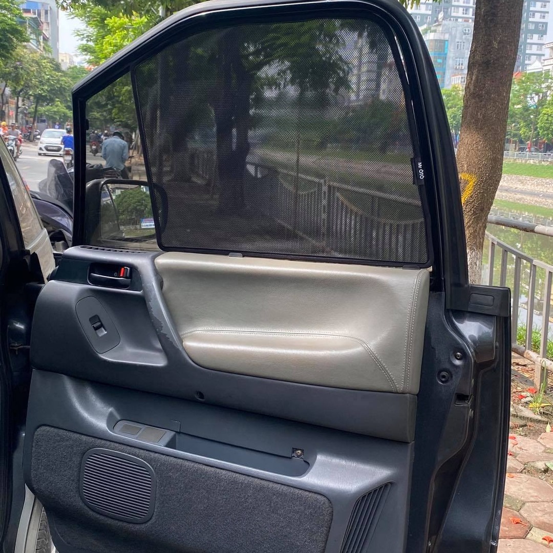 Toyota Tarago 2006-2009 Car Sun Shades - Image 2