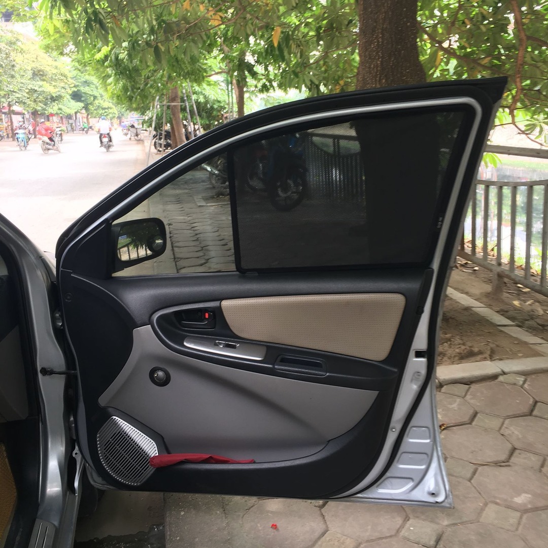 Toyota Yaris Sedan / Vios 2003-2007 Car Sun Shades - Image 2